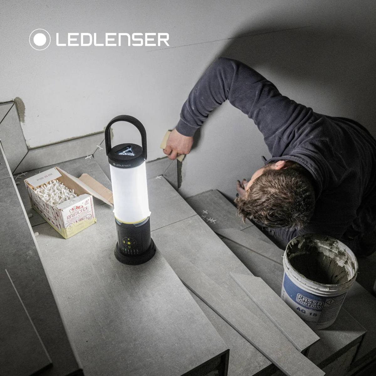 AL10R WORK Rechargeable Lantern, 6300 Lumens - Image 3