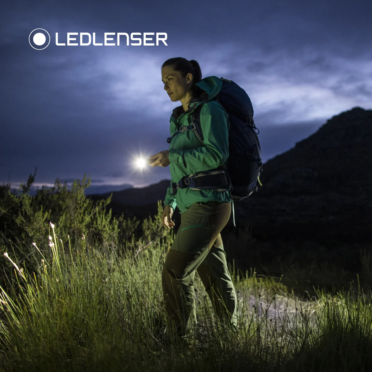 C5R Classic Rechargeable Torch 2024, 420 Lumens - Image 6