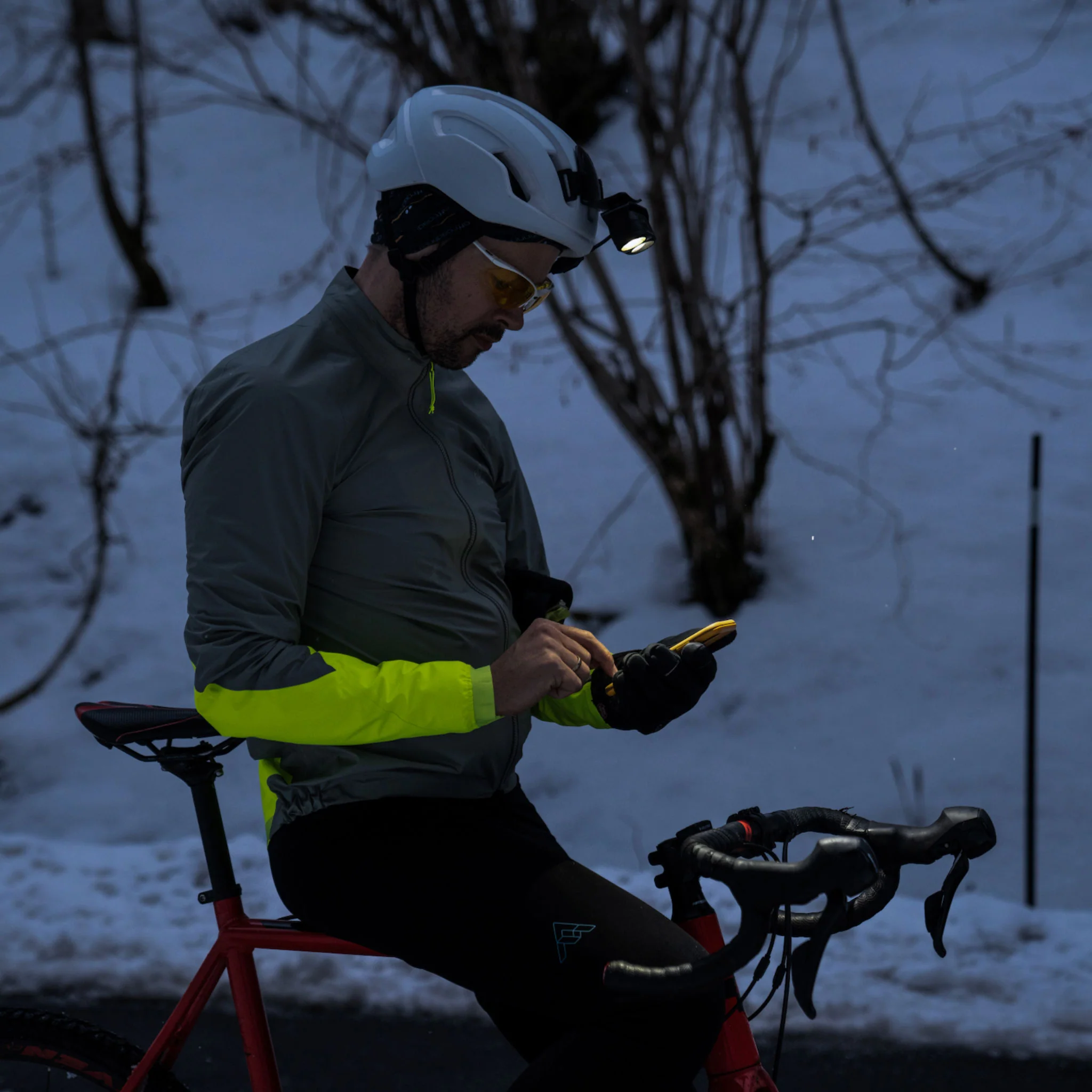 H19R Signature Rechargeable Head Torch 2021, 4000 Lumens - Image 10