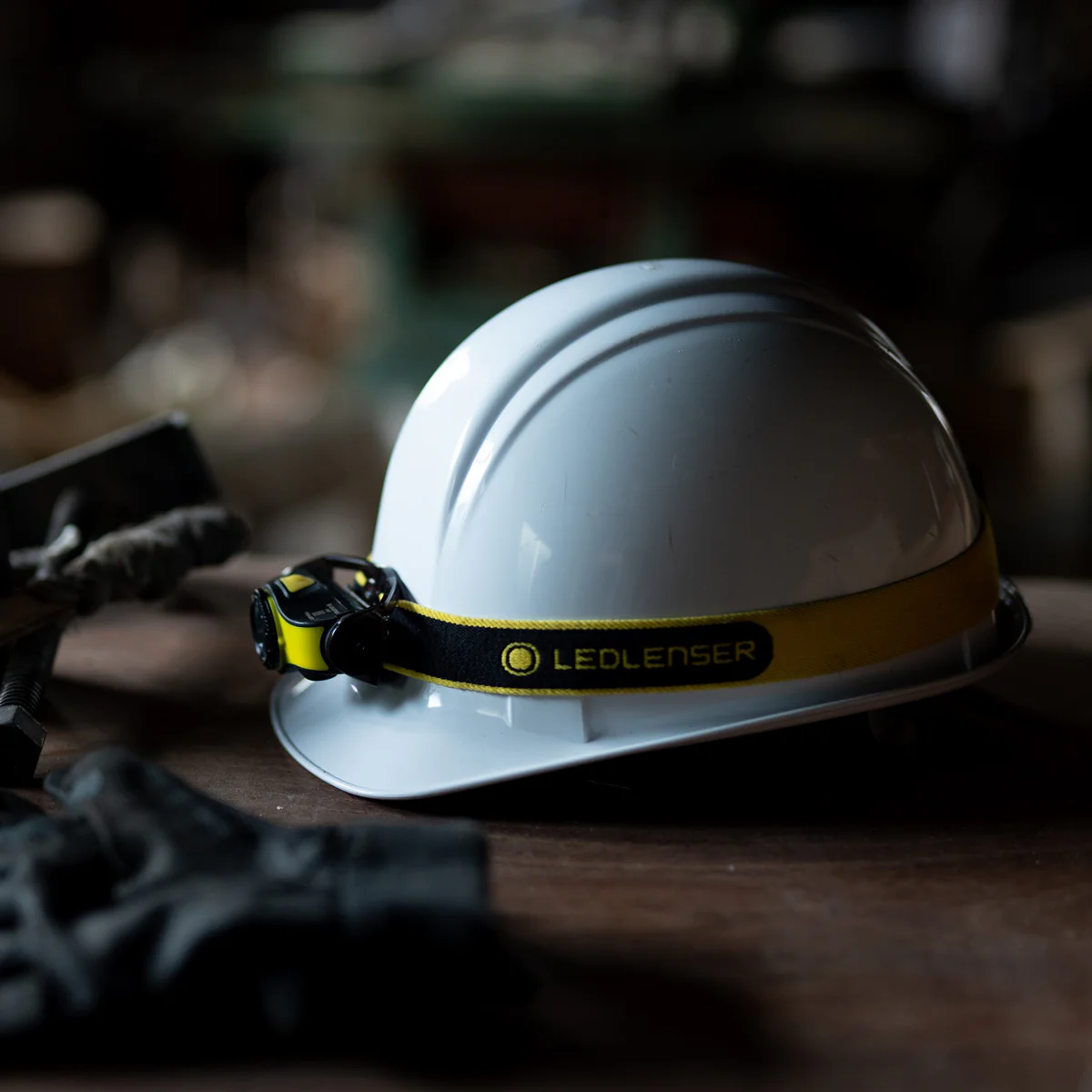 iH5 Head Torch - Image 2