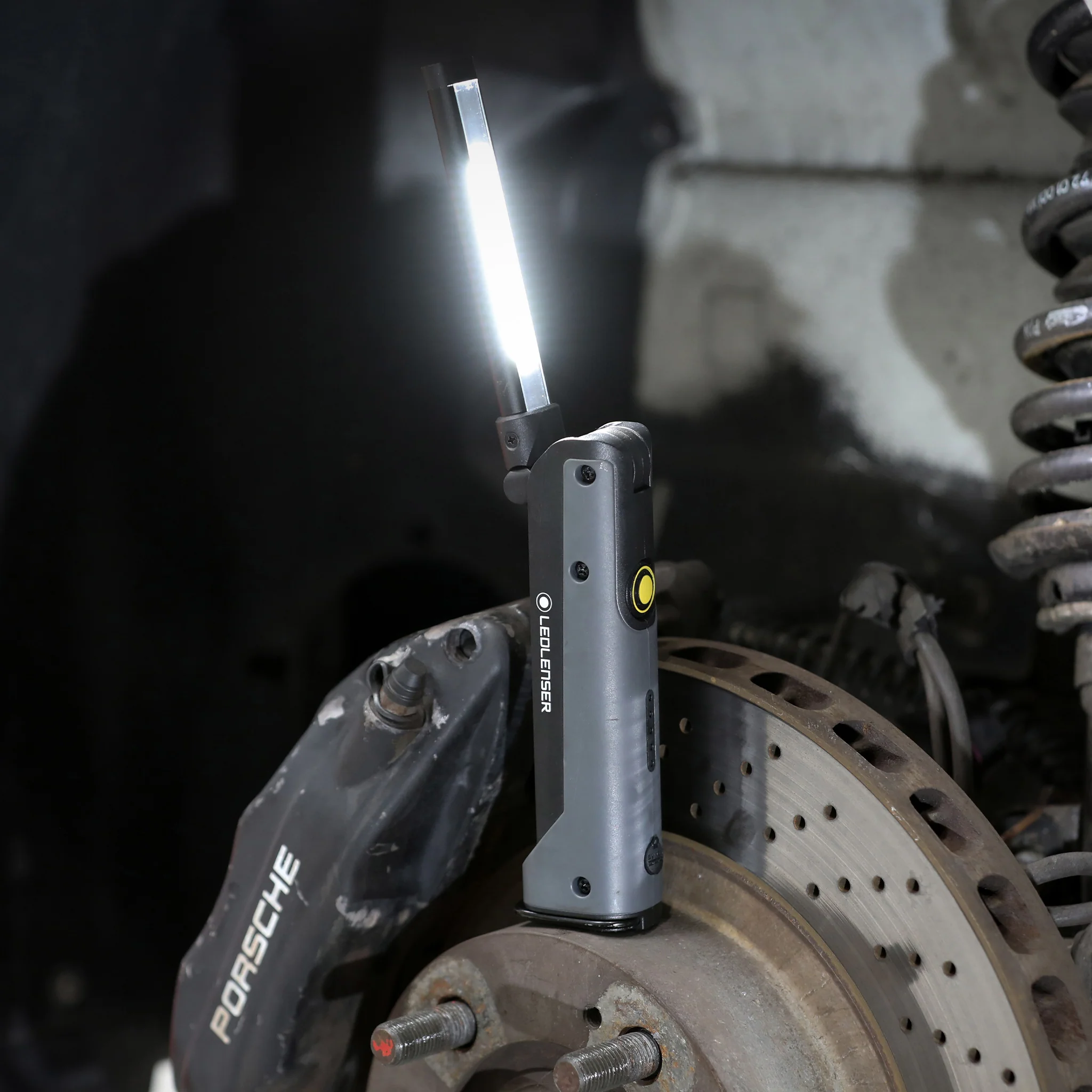 iW5R FLEX Folding Inspection Light - Image 8