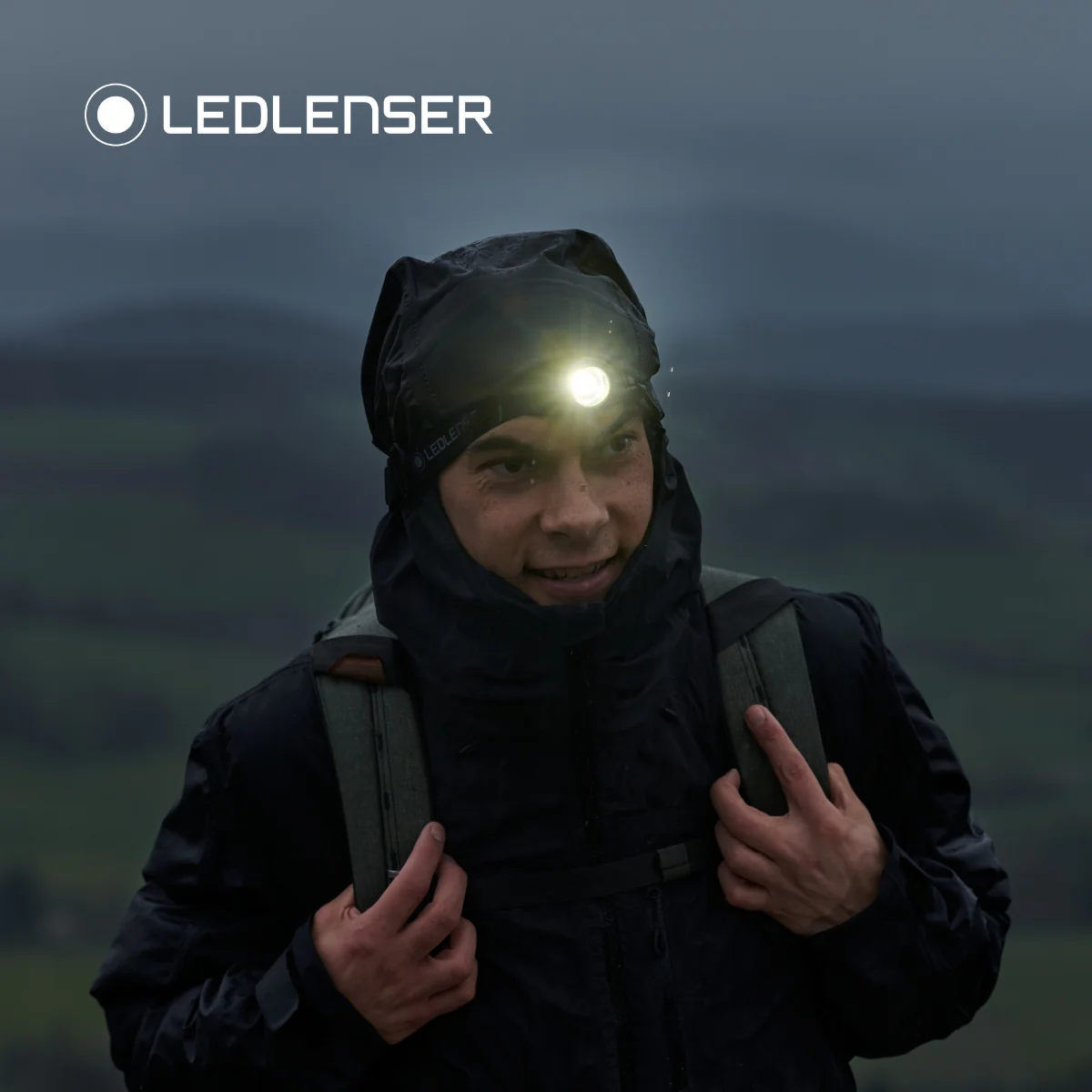 MH10 SE Rechargeable Head Torch Special Edition, 600 Lumens - Image 6