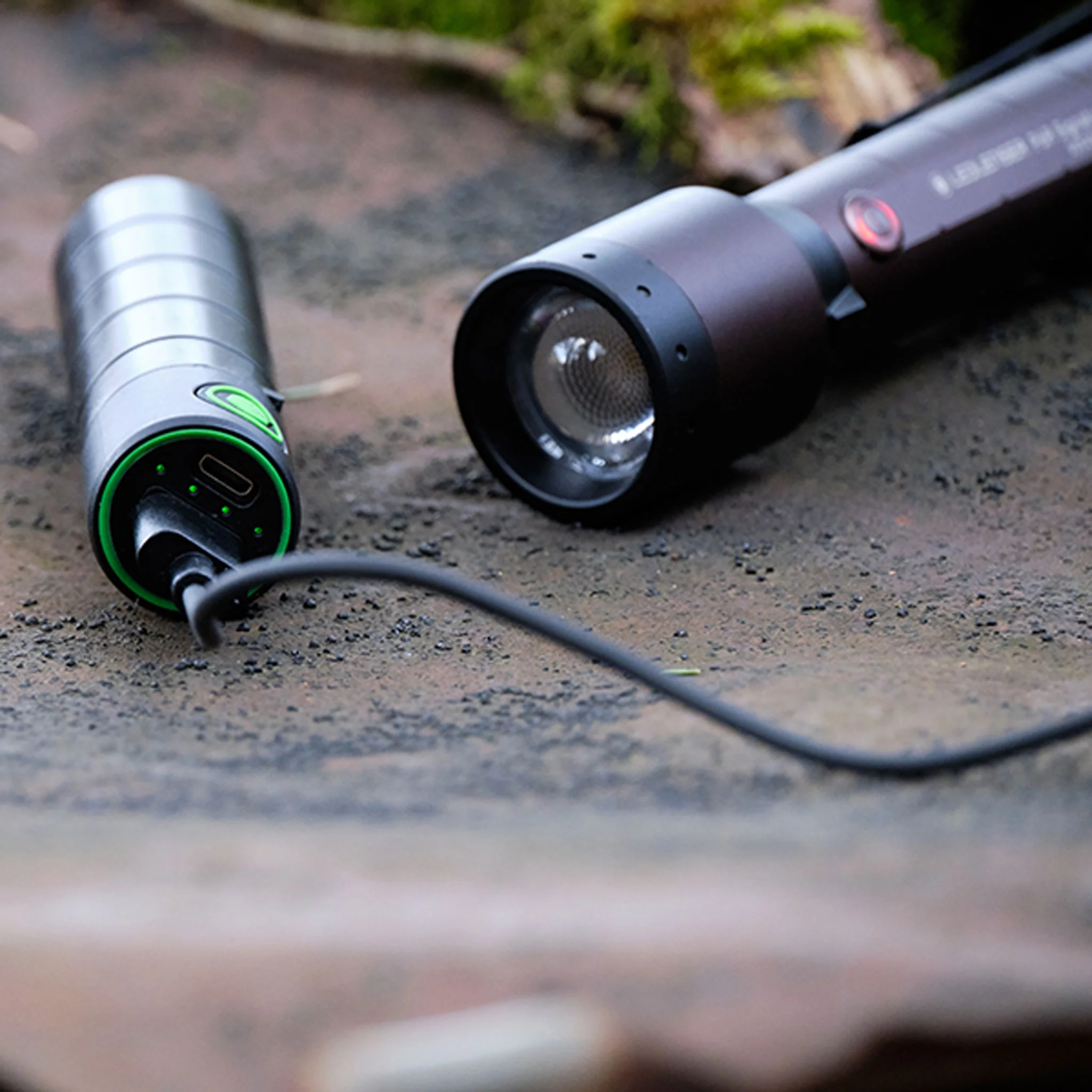 P6R Signature Rechargeable Torch 2020, 1400 Lumens - Image 6