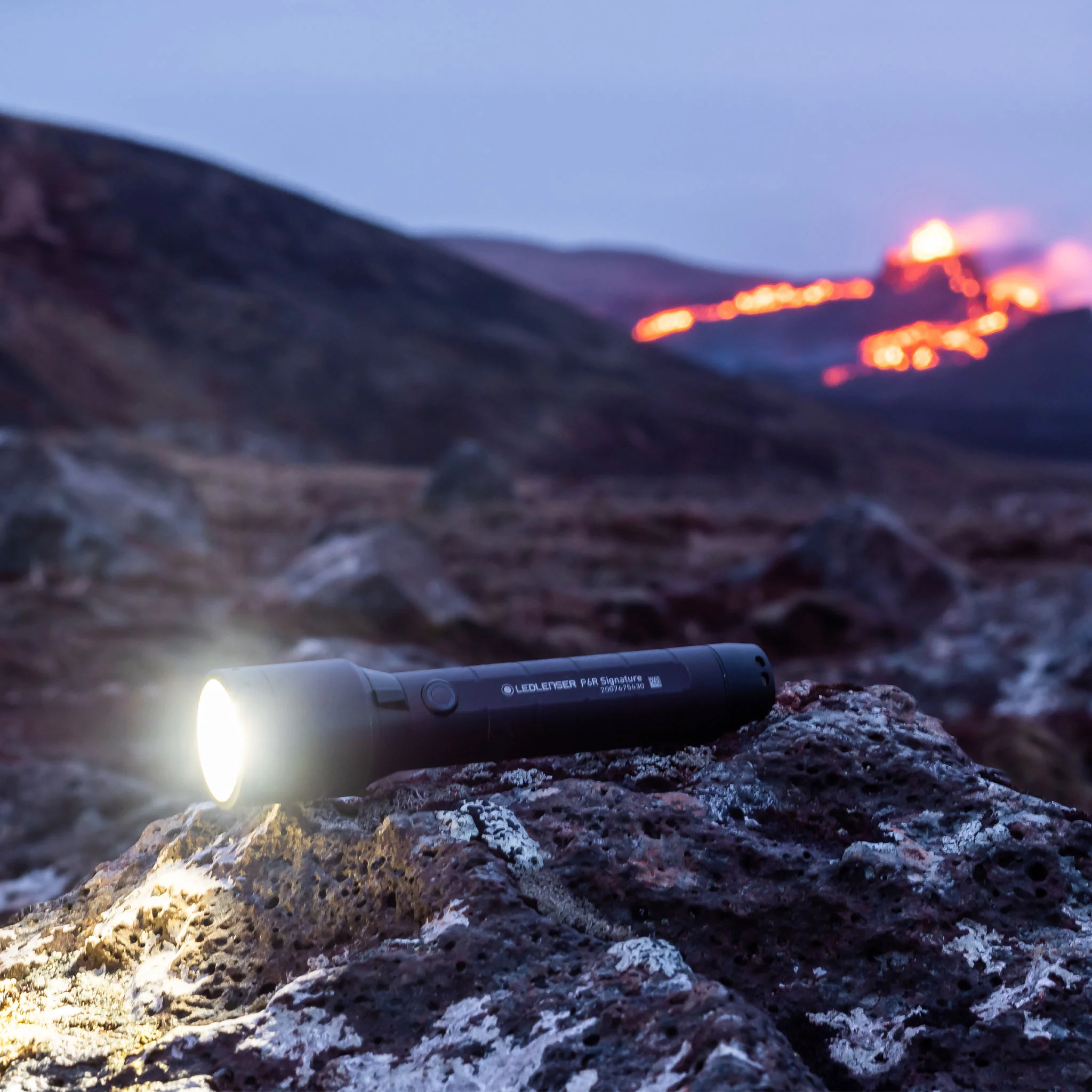 P6R Signature Rechargeable Torch 2020, 1400 Lumens - Image 7