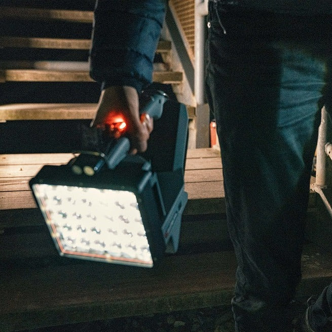 XP30R Rechargeable LED Searchlight, 30,000 Lumens - Image 4